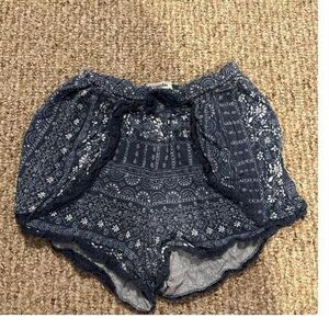Abercrombie Kids Blue and White Flowy Festival Boho Shorts Size 9/10 GUC